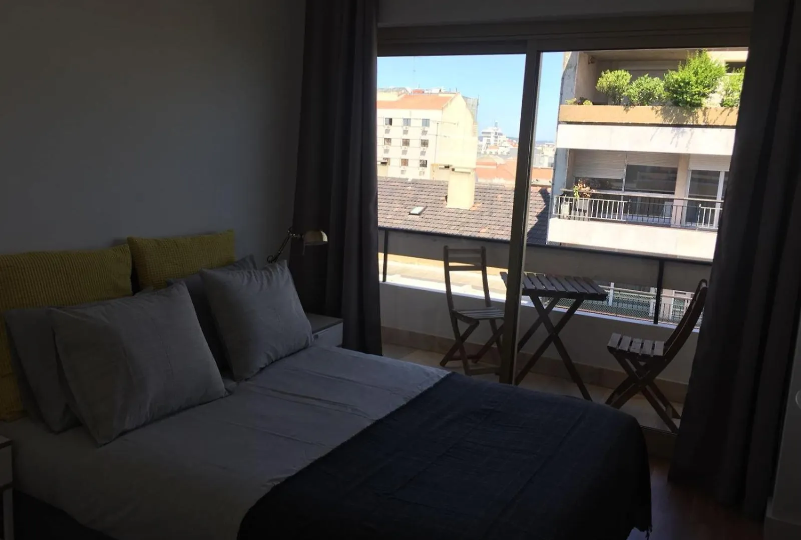 Guest house Republica83-Campo Pequeno Home Lisbon