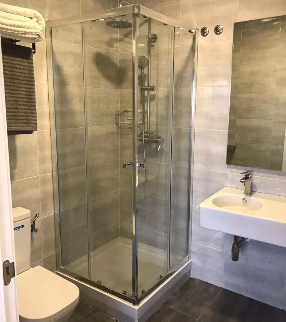 *** Guest house Republica83-Campo Pequeno Home Lisbon Portugal