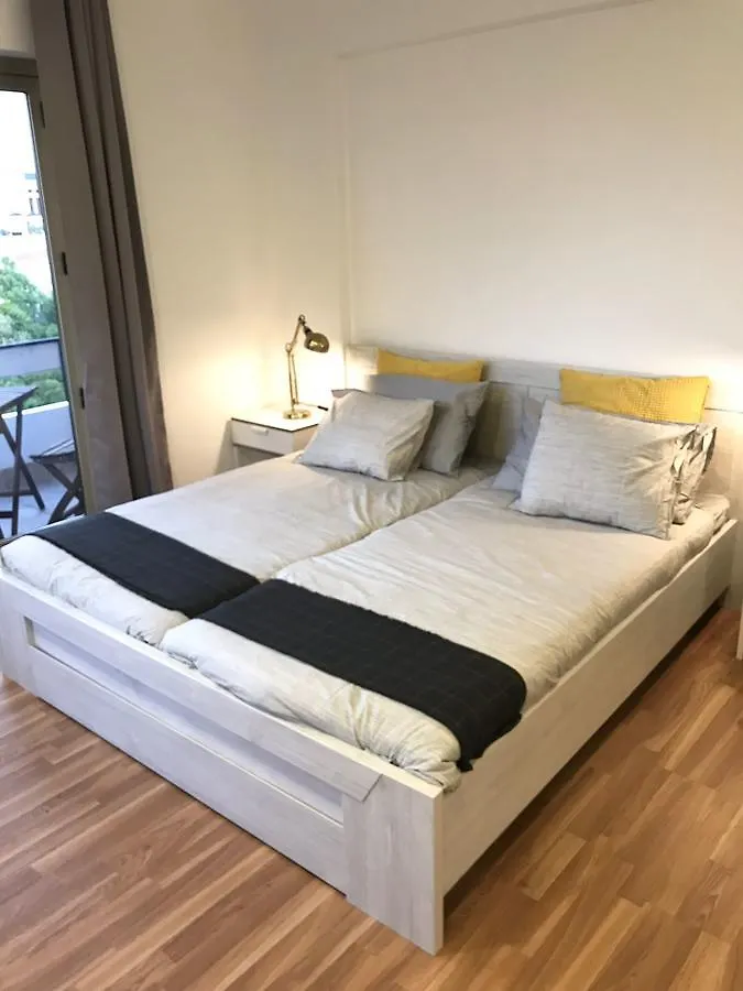 *** Guest house Republica83-Campo Pequeno Home Lisbon Portugal