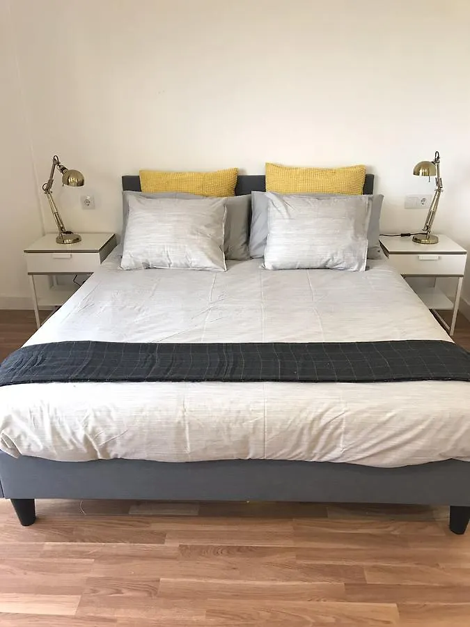 Guest house Republica83-Campo Pequeno Home Lisbon